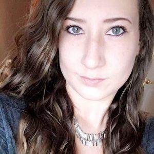 Meet your Posher, Marissa